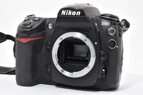 Digital Slr 9,323 D300 #21204
