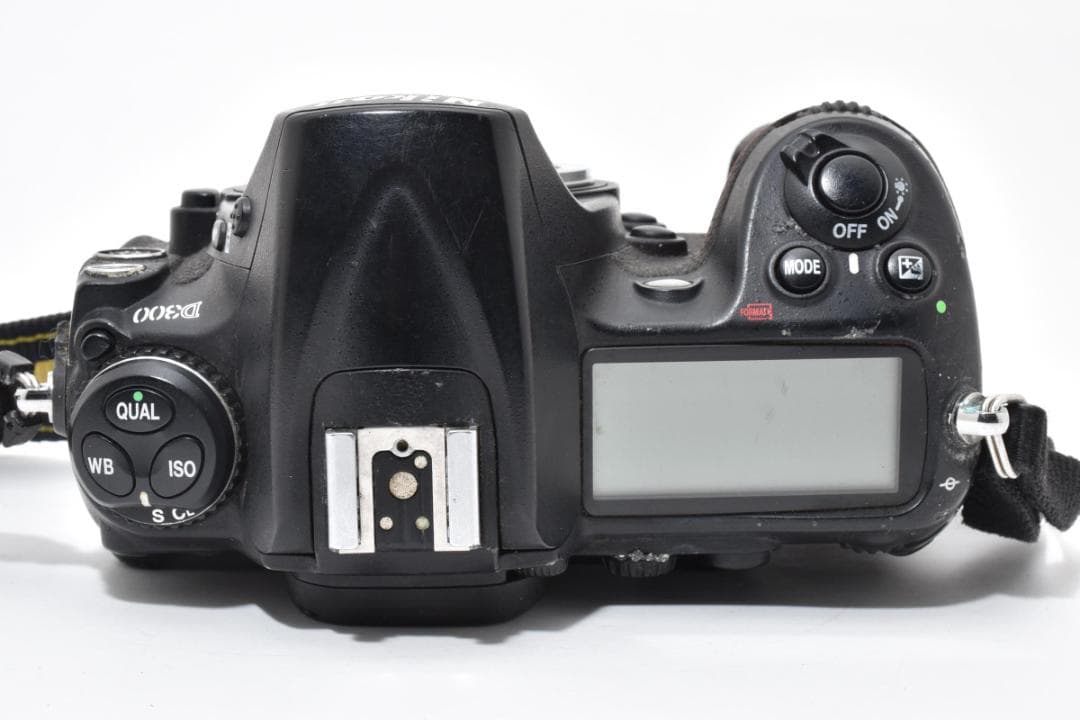 Digital Slr 9,323 D300 #21204
