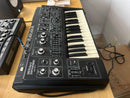 Roland Analog Synthesizer Sh-1