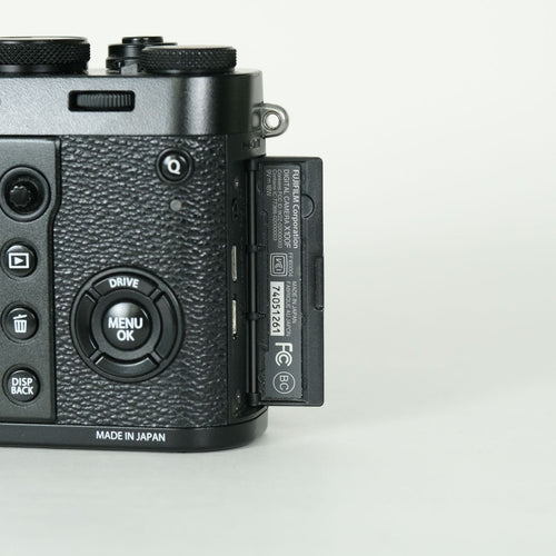 Fujifilm Compact Digital Camera 22,900 X100F
