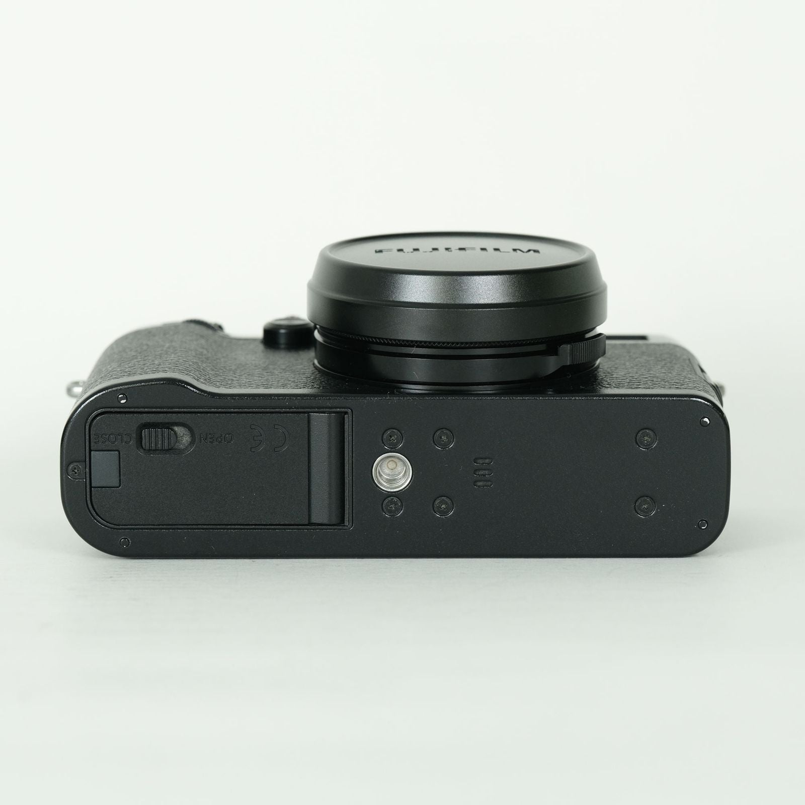 Fujifilm Compact Digital Camera 22,900 X100F