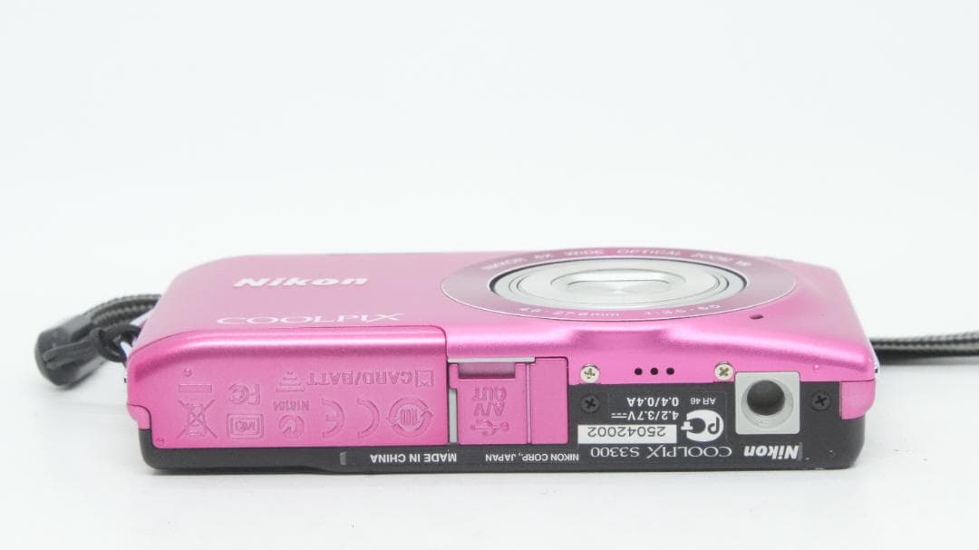 Compact Digital Camera D2133 Nikon Coolpix S3300