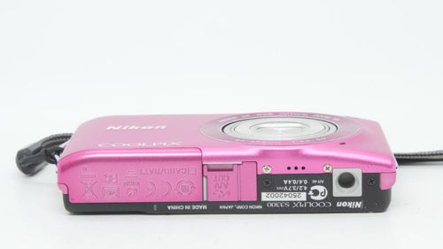 Compact Digital Camera D2133 Nikon Coolpix S3300