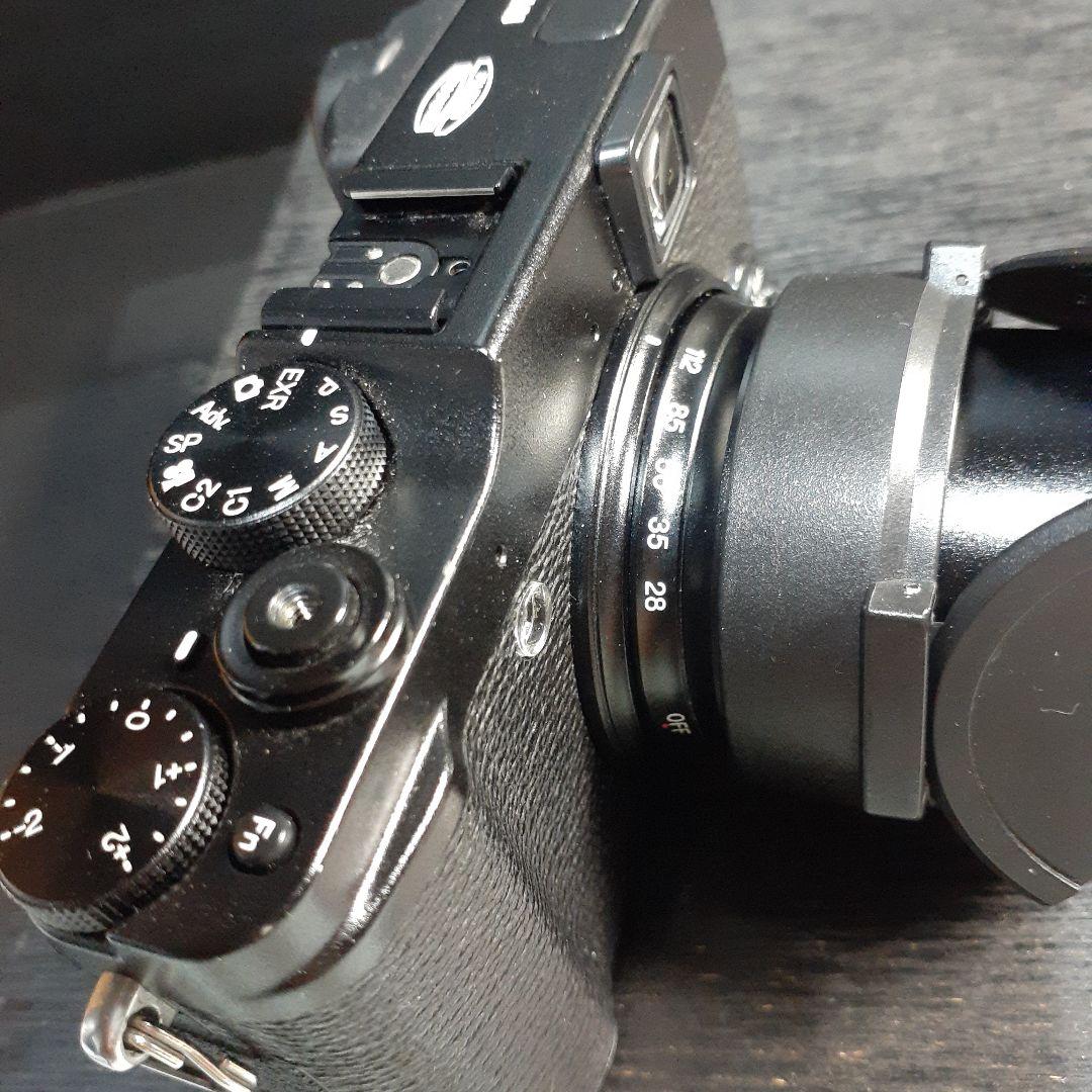 Compact Digital Cameras Fujifilm X10