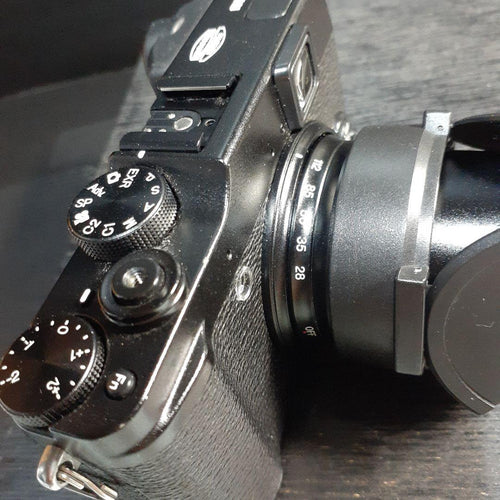 Compact Digital Cameras Fujifilm X10