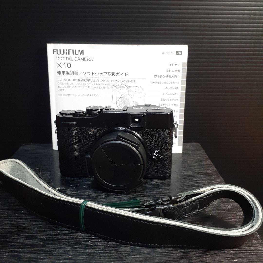 Compact Digital Cameras Fujifilm X10