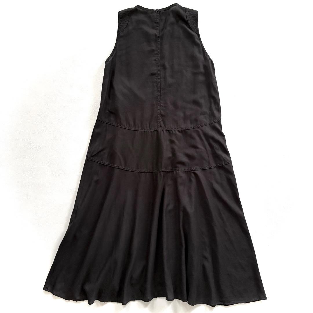 Macphee Sleeveless
