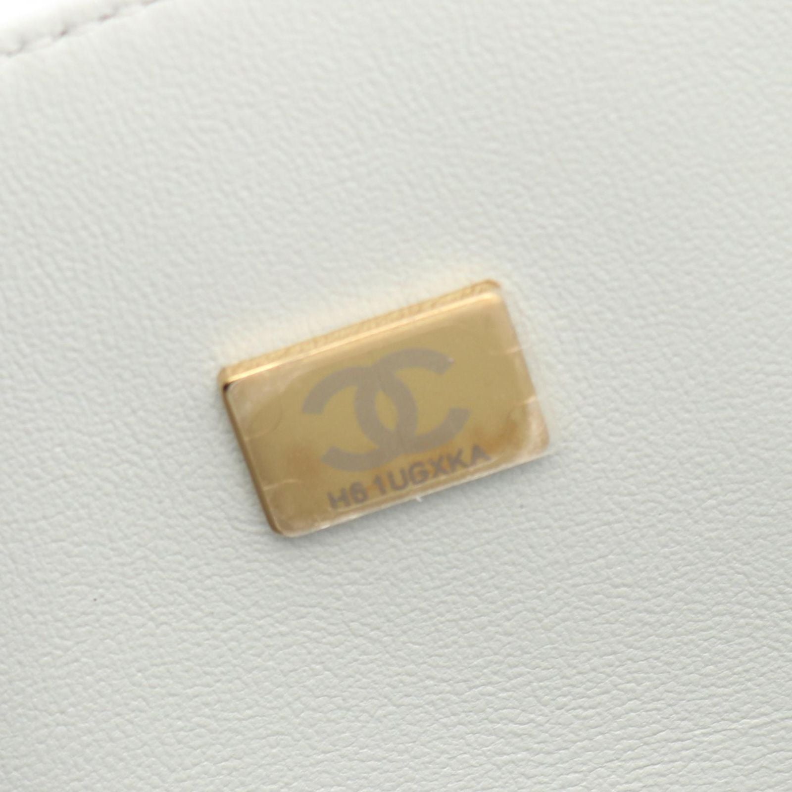 Chanel Shoulder Bag A67085