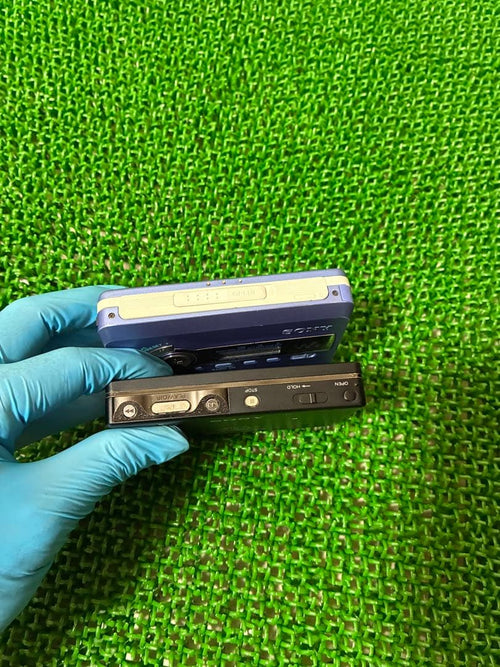Cassette Players Sony Walkman 2
