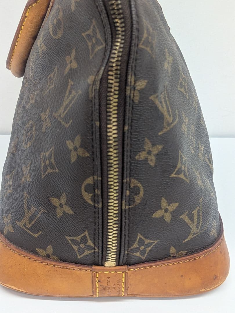 Louis Vuitton Handbags