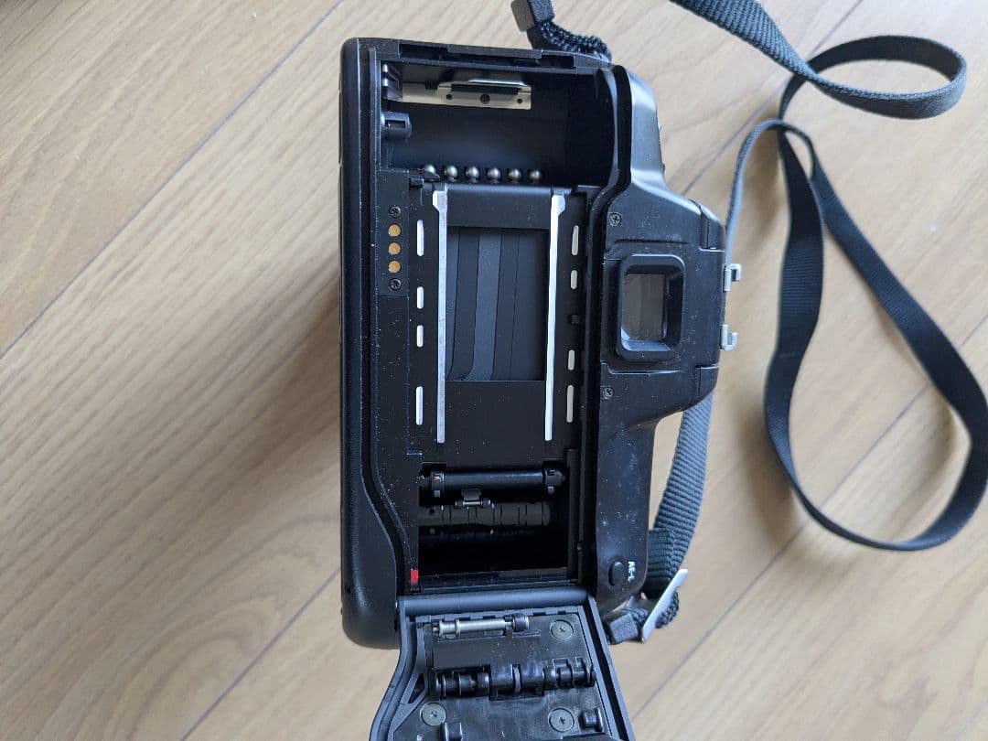 Nikon Slr Camera (Film) F50 Tamron