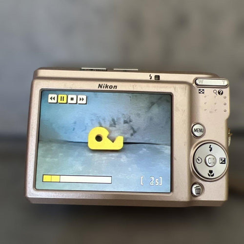 Nikon Compact Digital Camera Coolpix L15