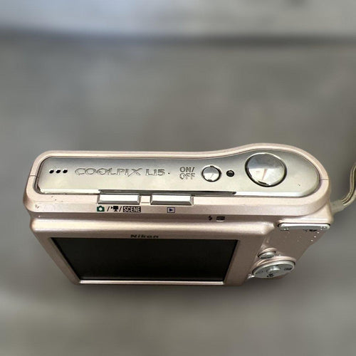 Nikon Compact Digital Camera Coolpix L15
