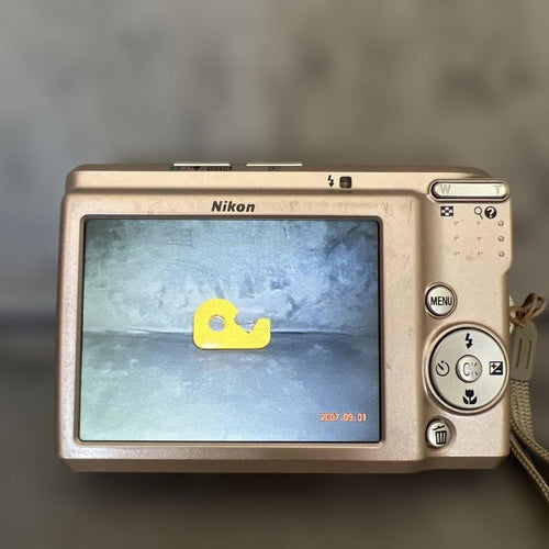 Nikon Compact Digital Camera Coolpix L15