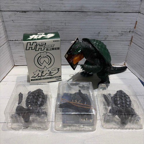 Kaiju 1999 4 5