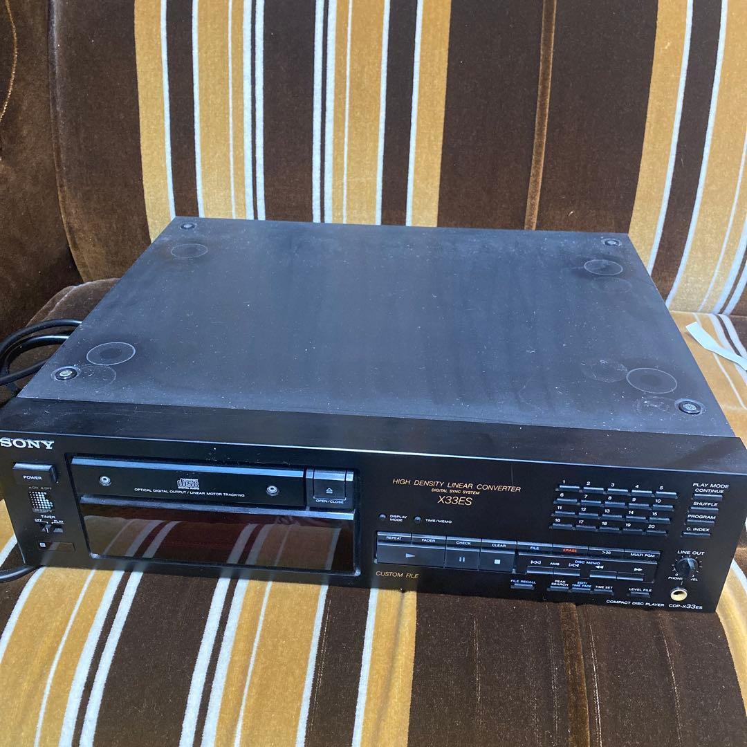 Sony Cd Sacd Player Cdp- 33Es