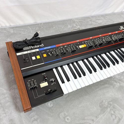 Roland Analog Synthesizers B86 Juno-60