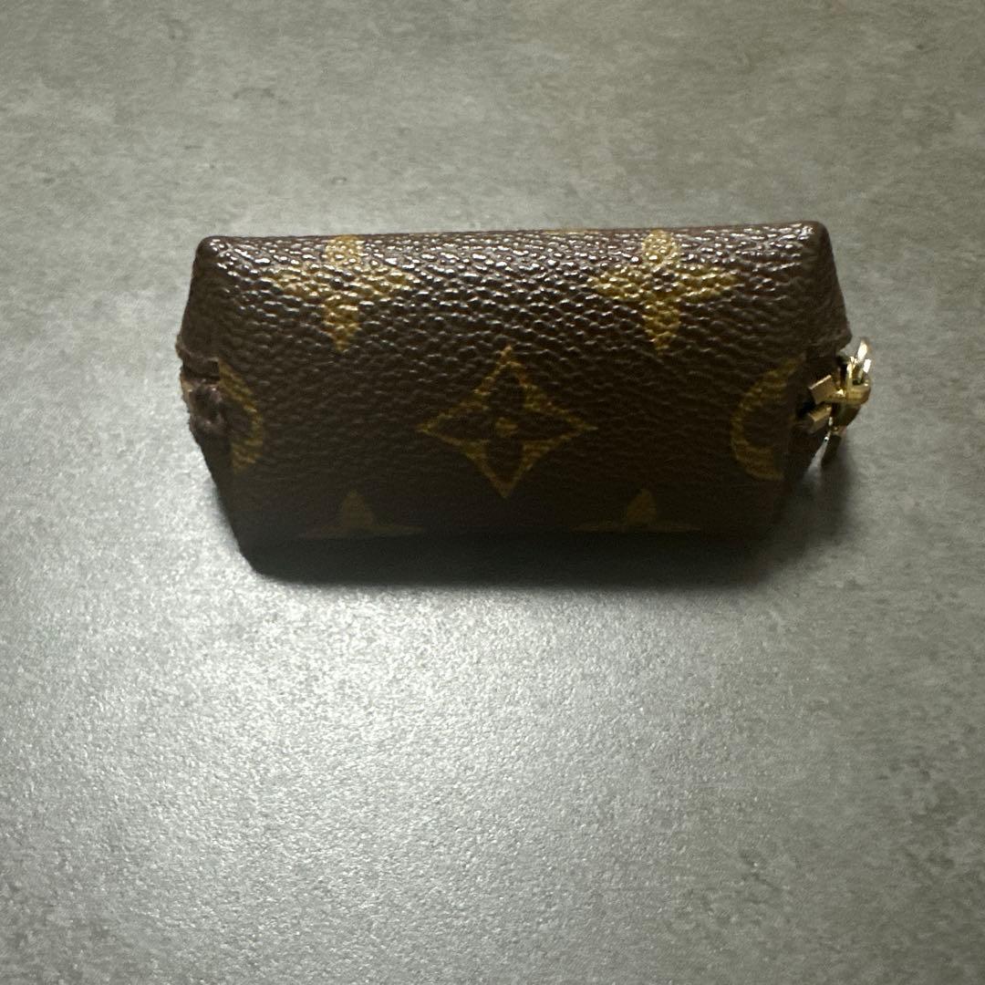 Louis Vuitton Coin Cases Purses 16
