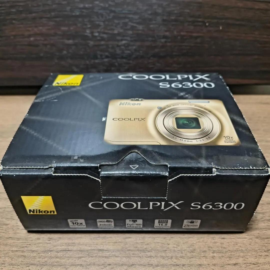 Nikon Compact Digital Cameras Coolpix S6300