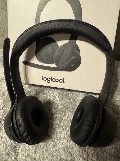 Logicool Wireless Headphones Zone 300