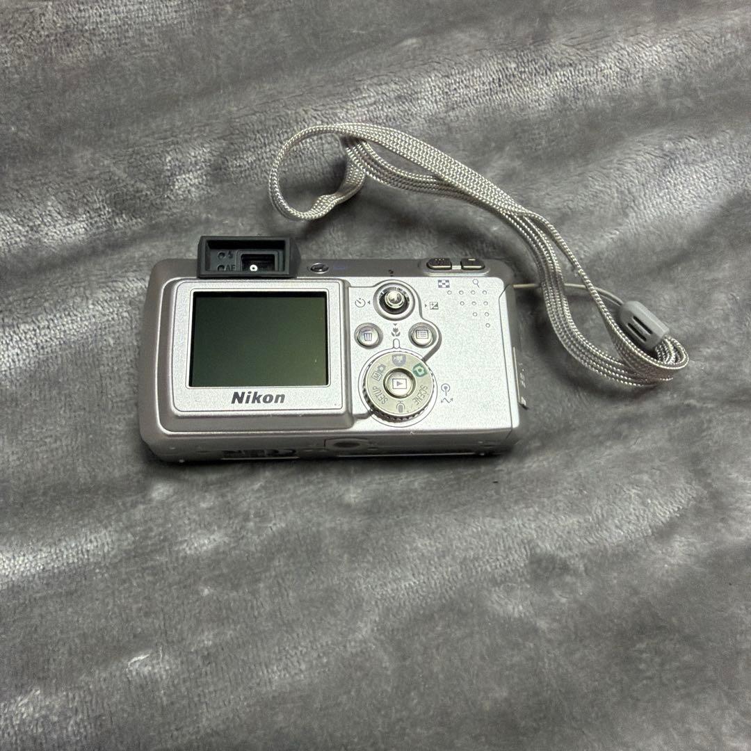 Nikon Compact Digital Camera Coolpix 3700