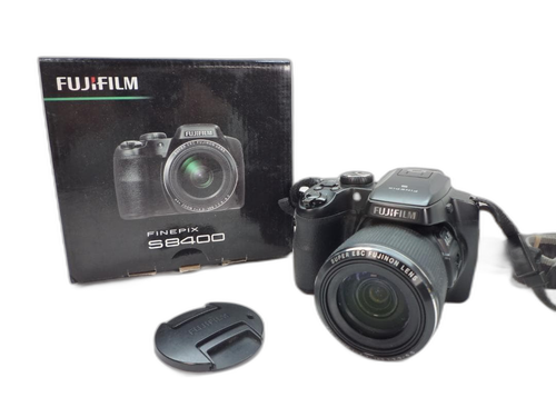 Fujifilm Compact Digital Camera Finepix S8400 44