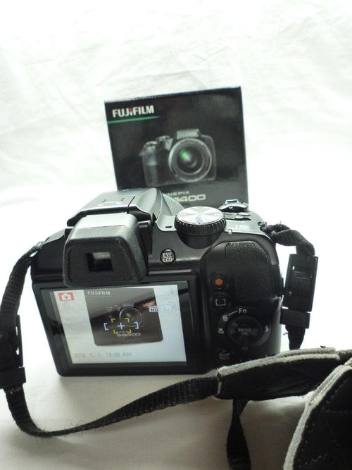 Fujifilm Compact Digital Camera Finepix S8400 44