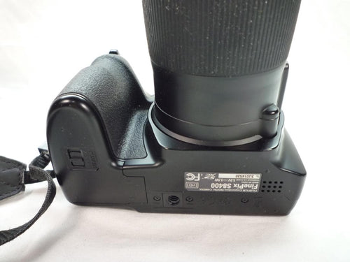 Fujifilm Compact Digital Camera Finepix S8400 44