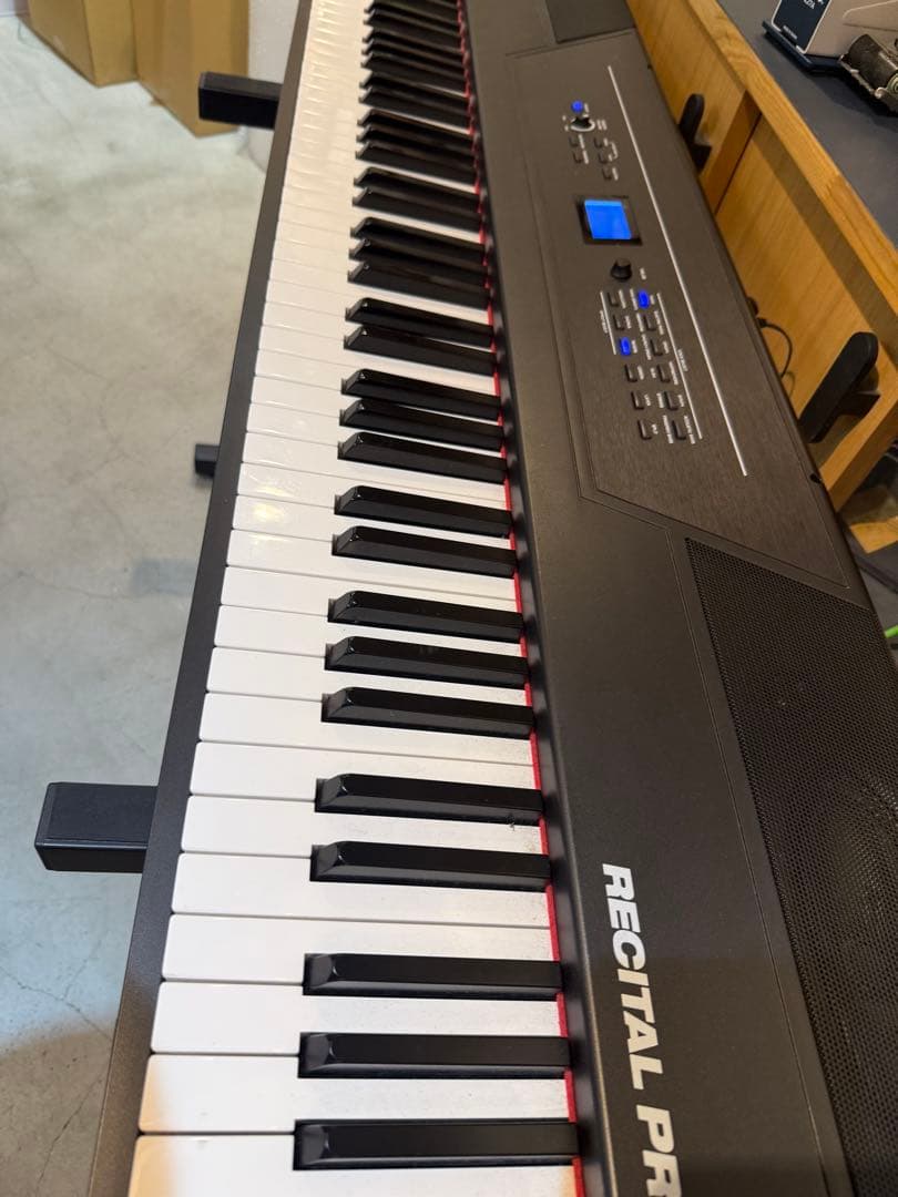 Roland Analog Synthesizer Fantom-6Ex