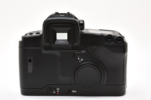 Canon Slr Camera (Film) Eos 3 Eye Control Eos-3 4550