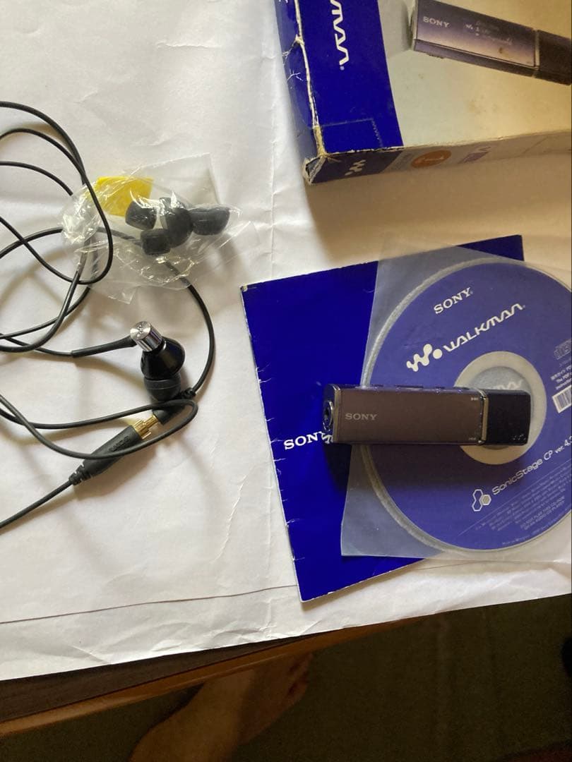 Sony Digital Audio Players Walkman Nw-E013