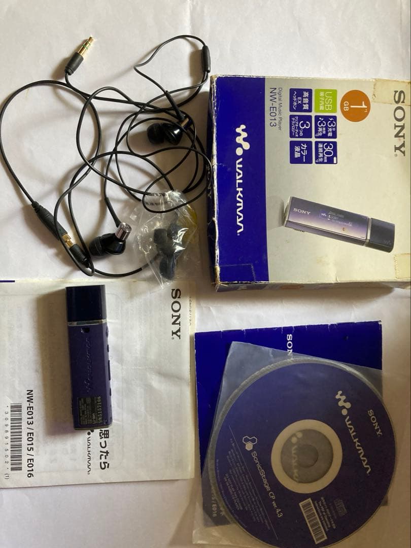 Sony Digital Audio Players Walkman Nw-E013