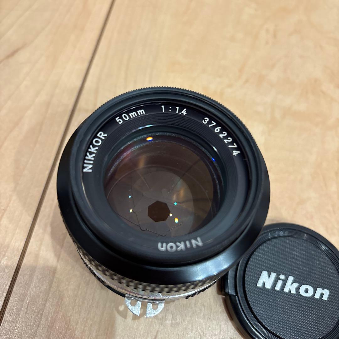 Lens (Single Focus) Nikkor F/1.4
