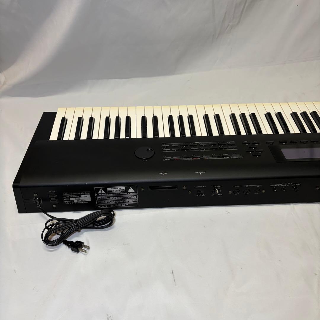Roland Other D-70
