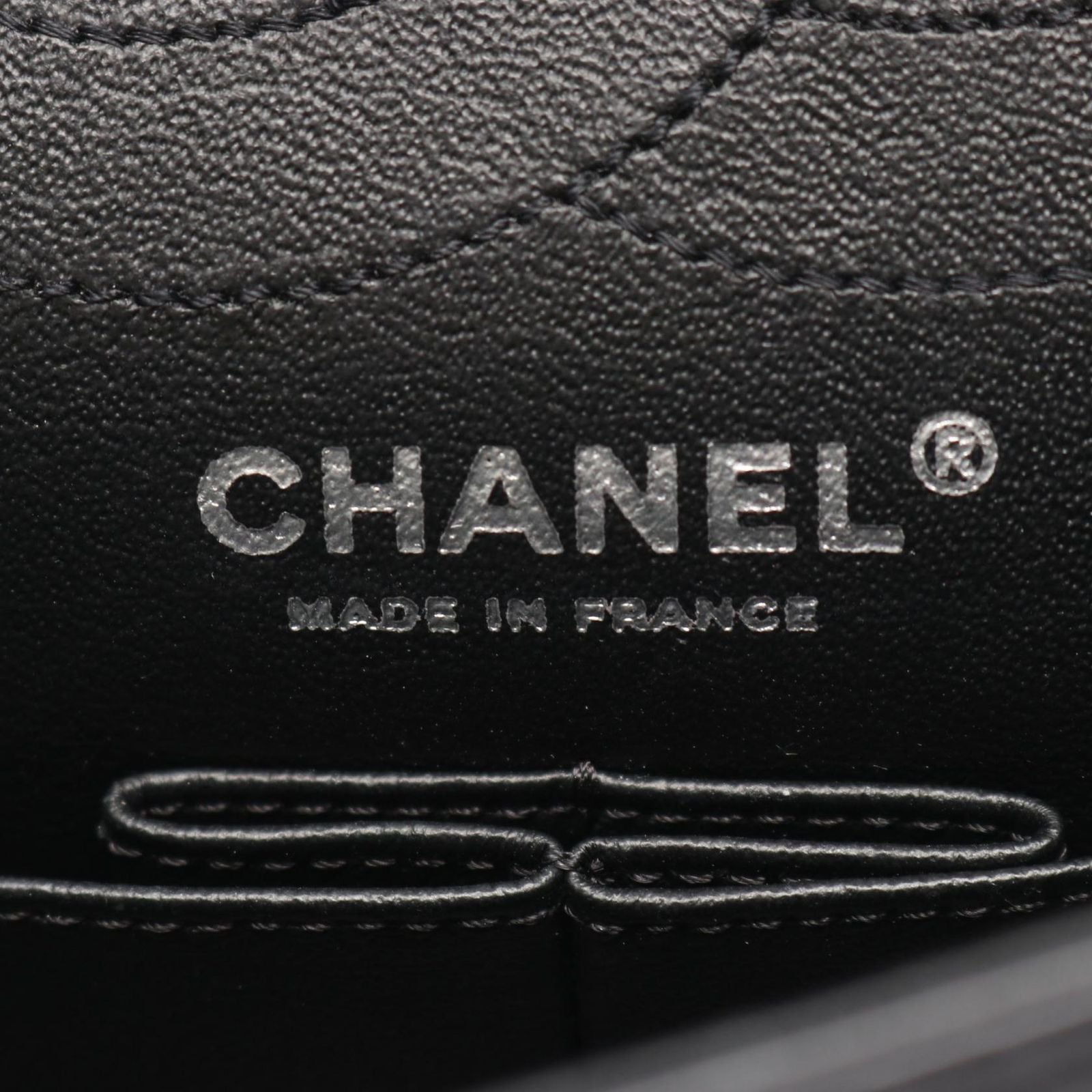 Chanel Shoulder Bag 2.55 W A37586