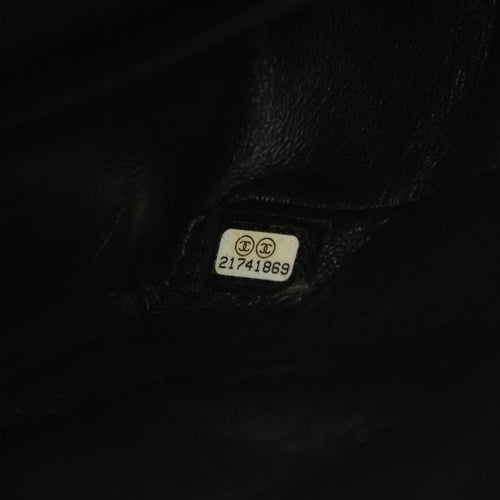 Chanel Shoulder Bag 2.55 W A37586