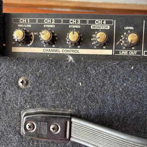 Roland Keyboard Amplifiers Kc-300