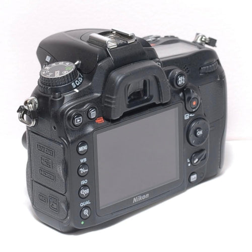 Nikon Digital Slrs D7000
