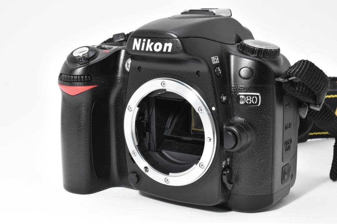 Digital Slr 2,566 Nikon D80 #21707