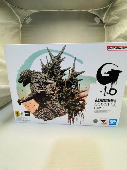 Bandai Godzilla S.H.Monsterarts (2023) -1.0