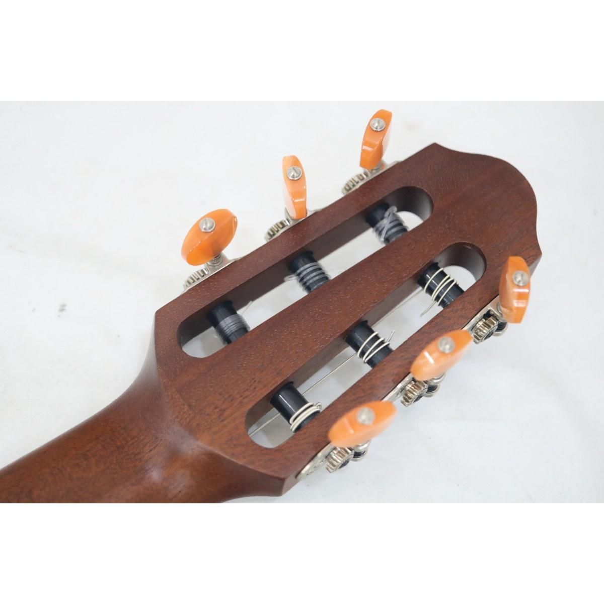 Yamaha Acoustic Guitar