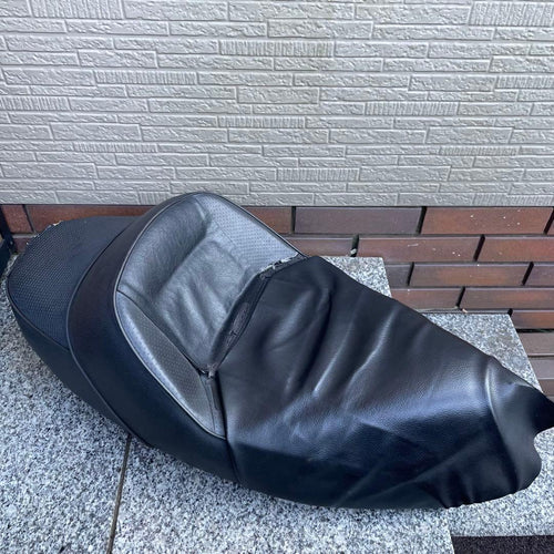 Seats X 3 1Yp 250
