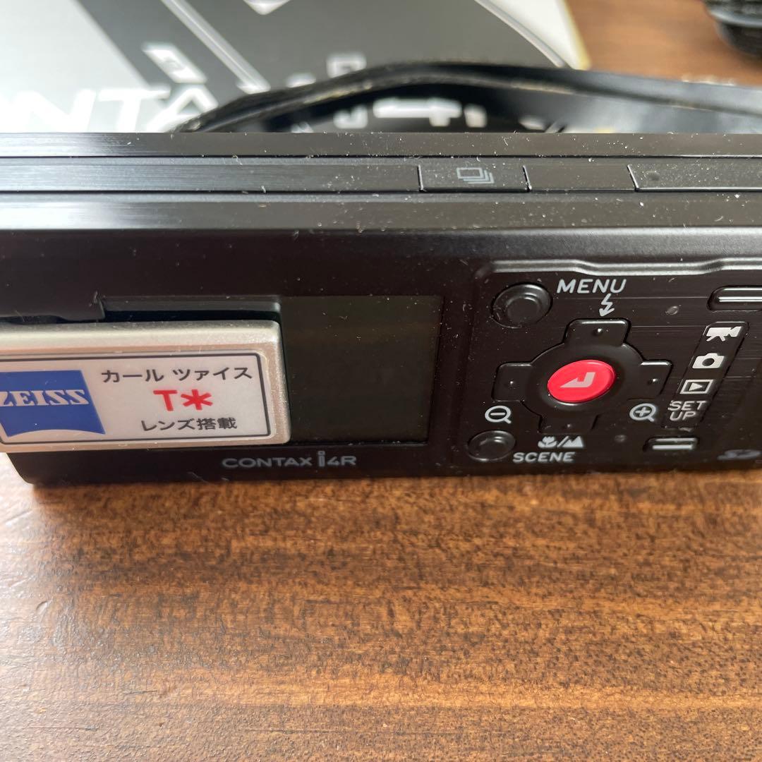 Contax Compact Digital Cameras I4R