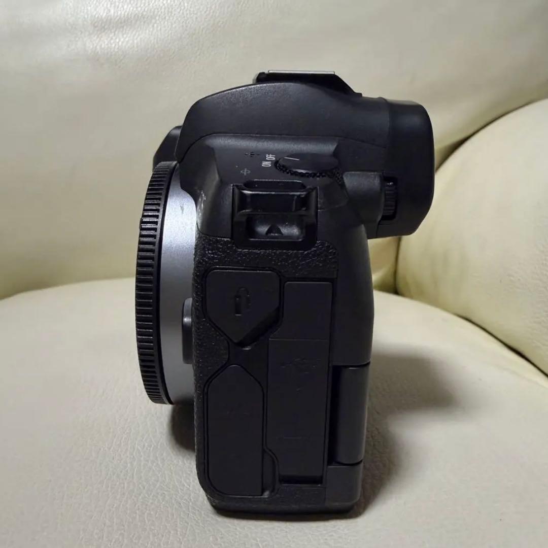Canon Mirrorless Interchangeable Lips Eos R