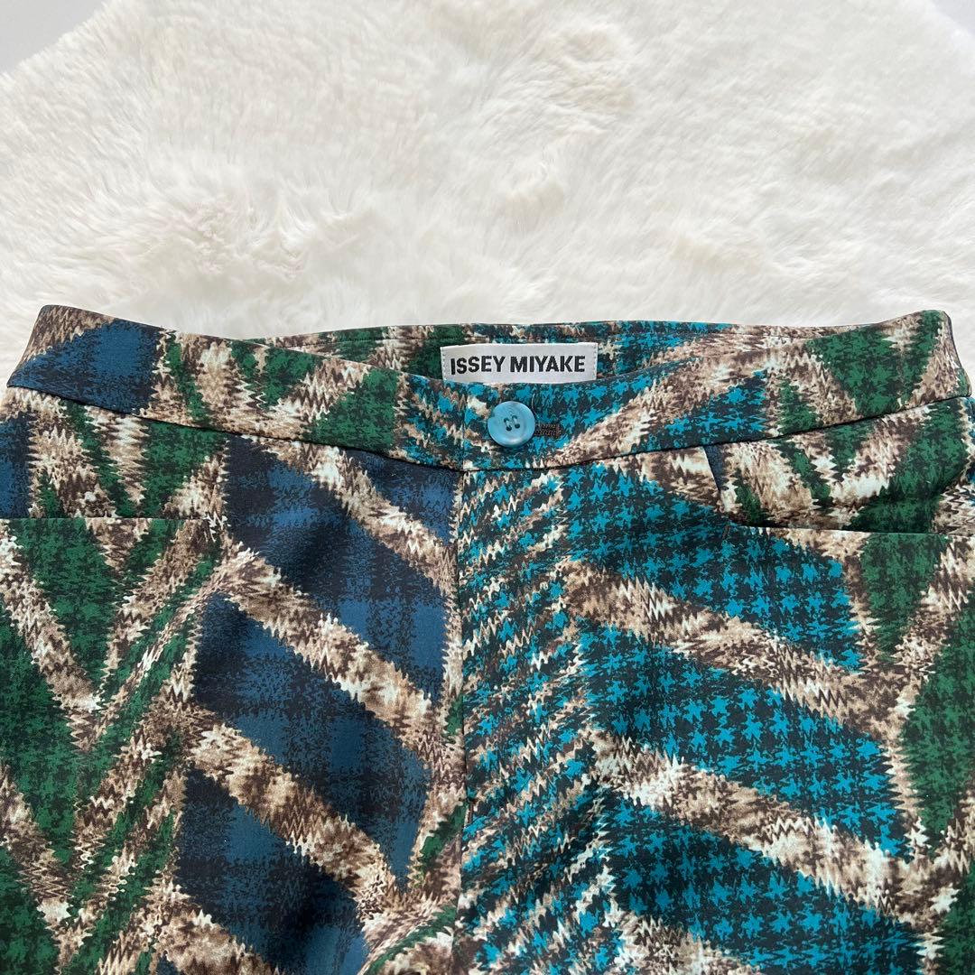 Issey Miyake Spats Leggings Isseymiyake*