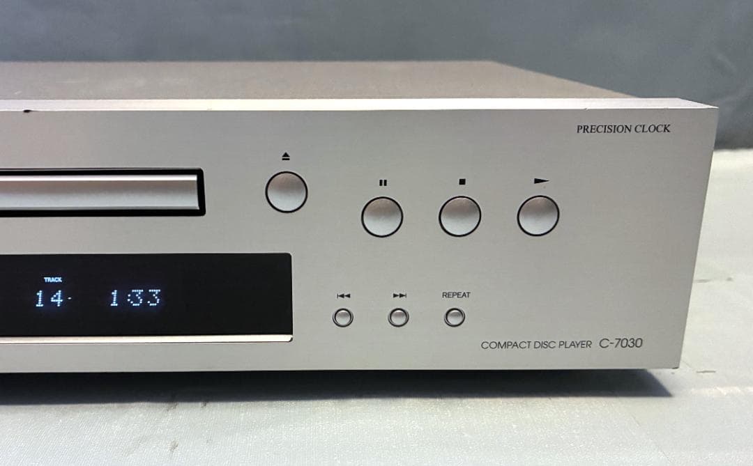 Onkyo Cd Sacd Player Ok C-7030