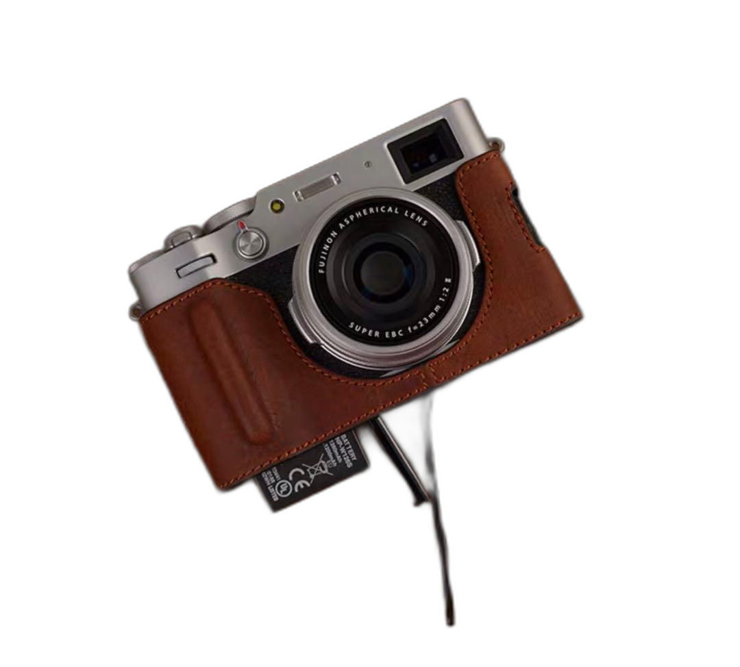 Compact Camera (Film) Fujifilm X100V