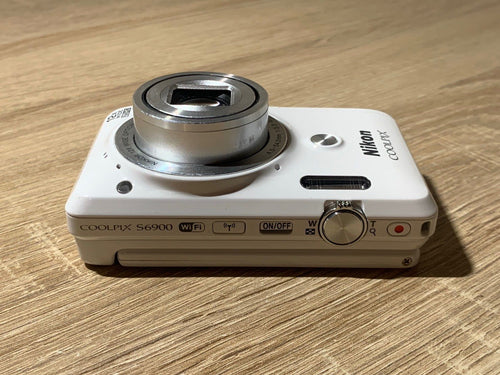 Compact Digital Camera 2553 Nikon Coolpix S6900