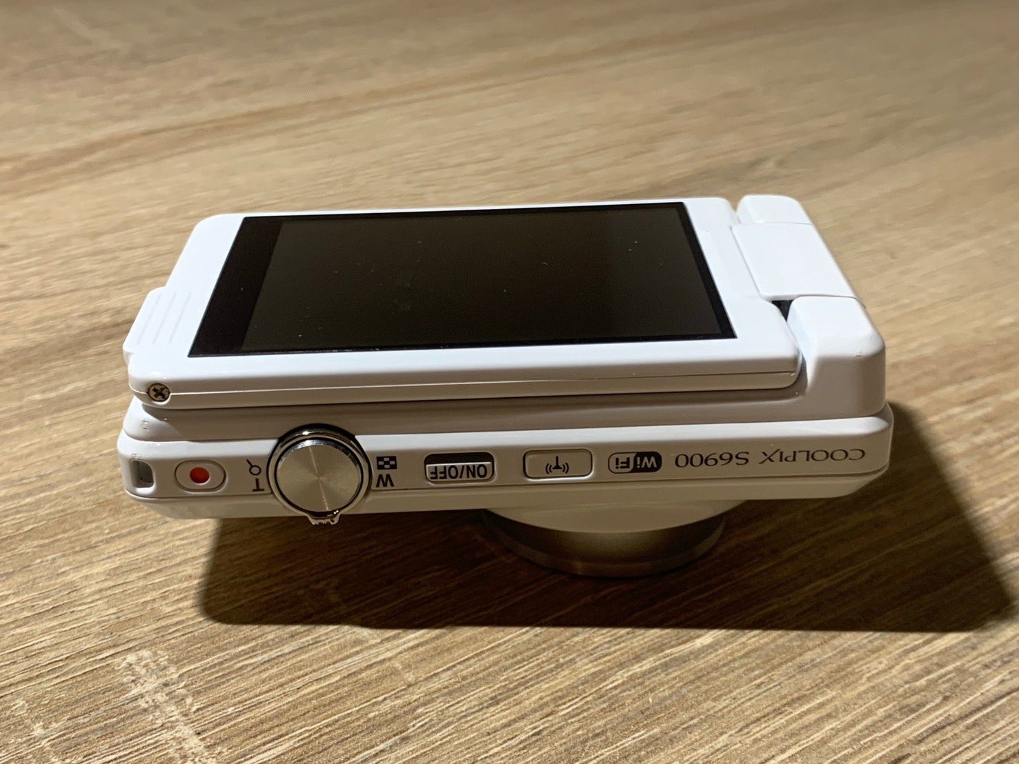 Compact Digital Camera 2553 Nikon Coolpix S6900