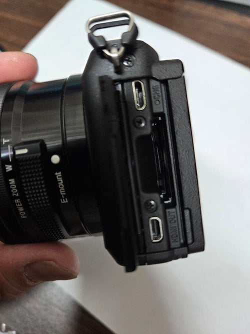 Sony Mirrorless Interchangeable Lens Cameras 18689 5100 4